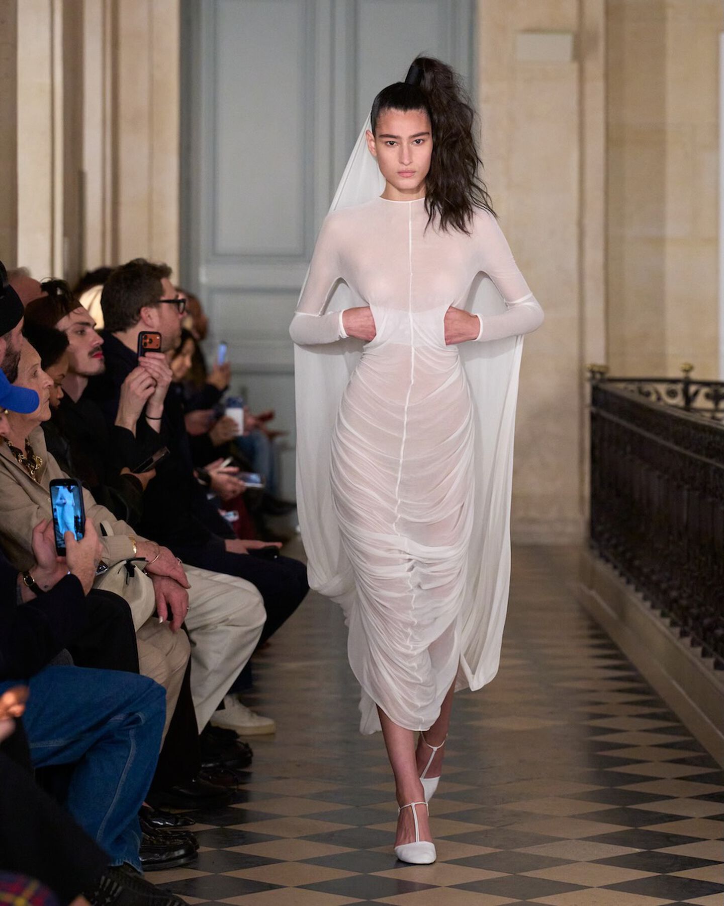 Look 63